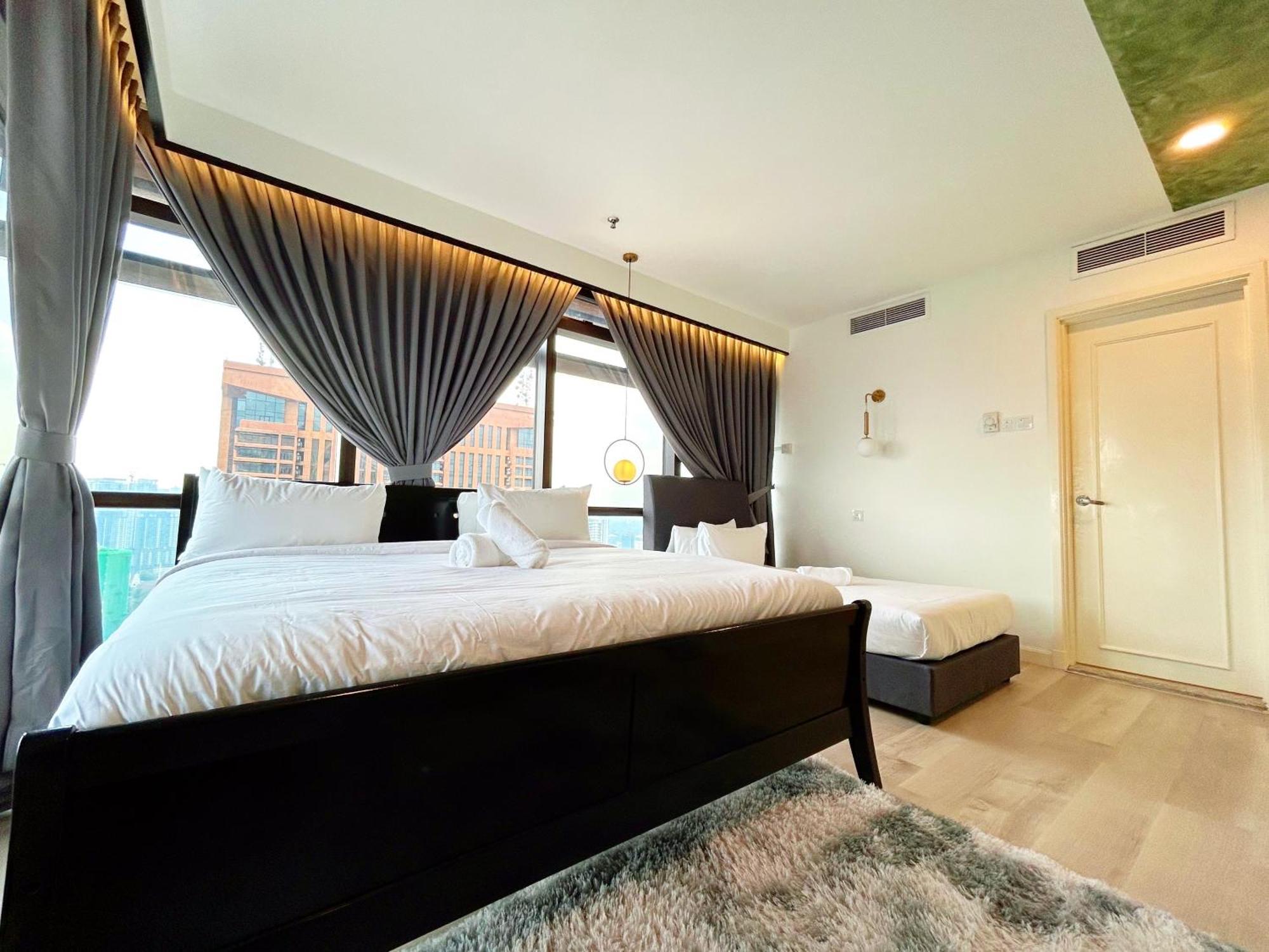 Times Square By Manhattan Group Pangsapuri Kuala Lumpur